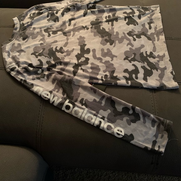 Men’s long sleeve - Picture 4 of 4